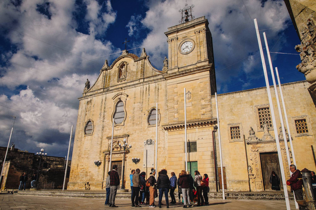 Pasqua nel Salento? A Melpignano visite guidate tra storia e folklore