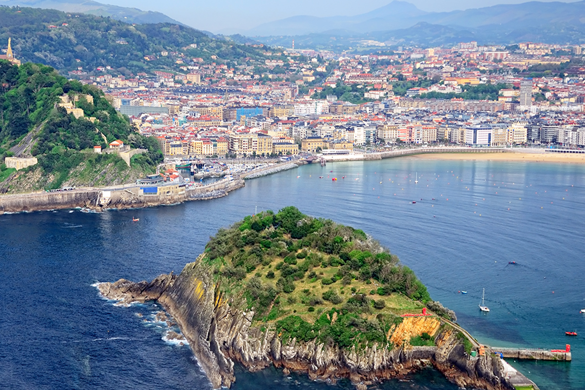 San Sebastian. Foto: Visit Spain Cammino di Santiago, in marcia anche la gola con il passaporto gastronomco