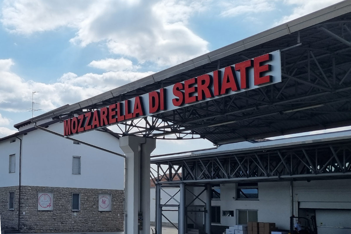 Caseificio Preziosa Formaggi confezionati in sicurezza grazie a Foodline di Siad