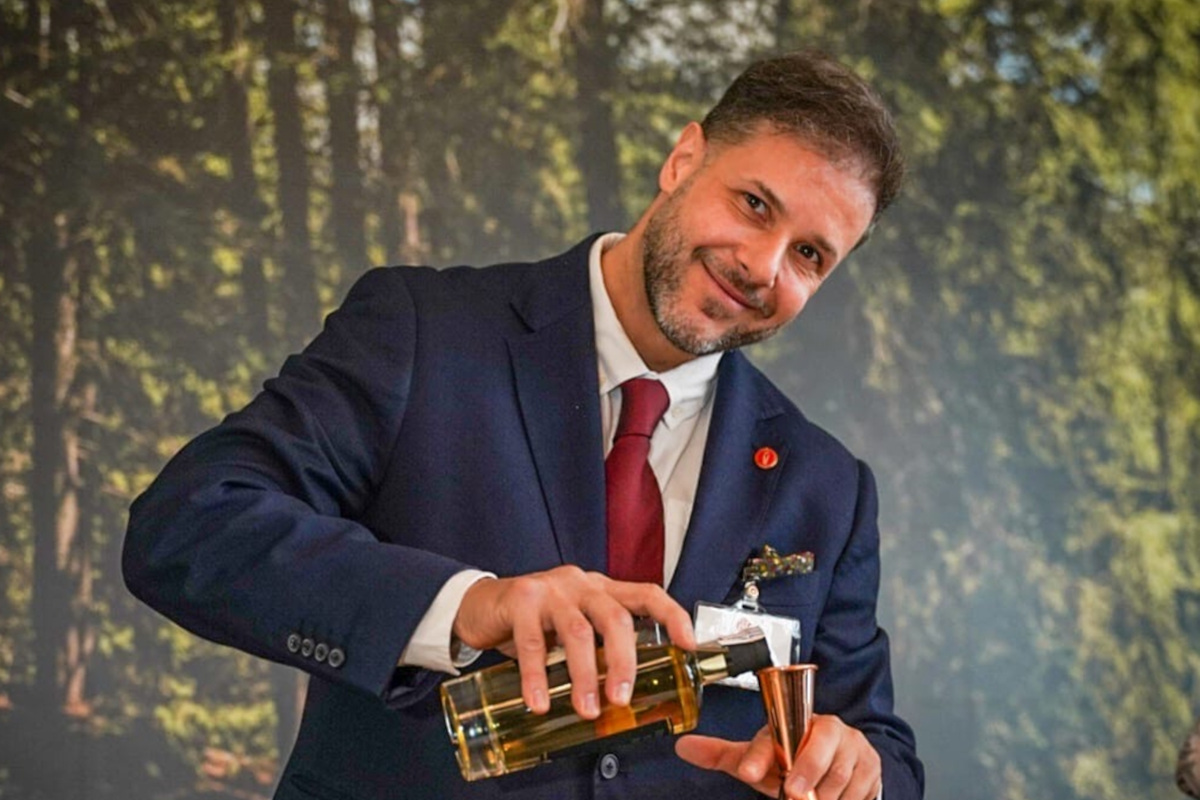 Andrea Di Costanzo: un maestro della mixology tra Firenze e Langhe