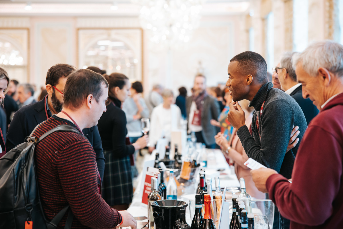 Taste Alto Piemonte 2025: Stresa diventa capitale del Nebbiolo