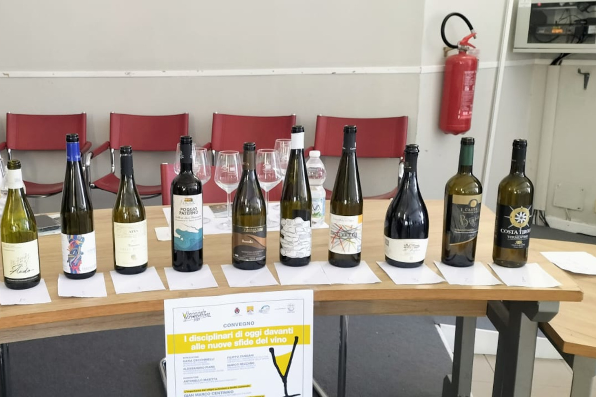 Dal Vermentino Nero agli spumanti underwater: le nuove frontiere dei produttori lunensi Dal Vermentino Nero agli spumanti underwater: le nuove frontiere dei produttori lunensi