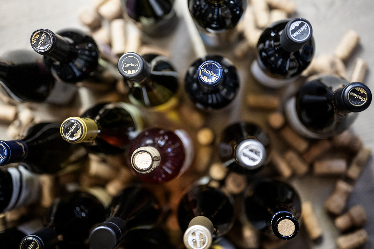 Dagli 800 metri al bicchiere: i vini d’alta quota dell’Alto Adige raccontati a Napoli