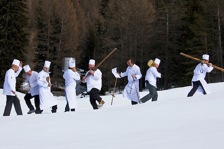 Alta Badia, l'enogastronomia d'inverno Si comincia da Sciare con gusto