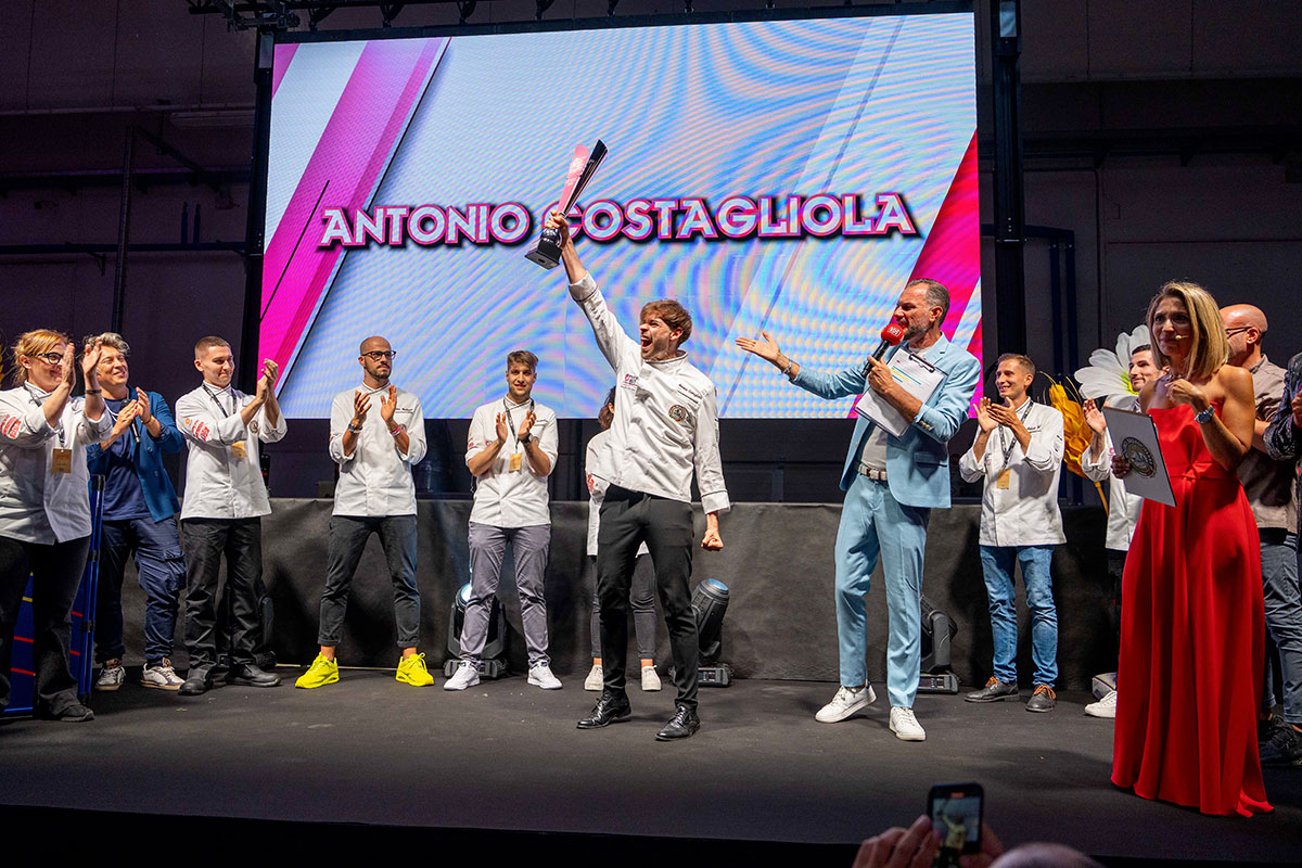 Antonio Costagliola è il Pastry Ambassador 2026-27 di Molino Dallagiovanna Antonio Costagliola è il Pastry Ambassador 2026-27 di Molino Dallagiovanna