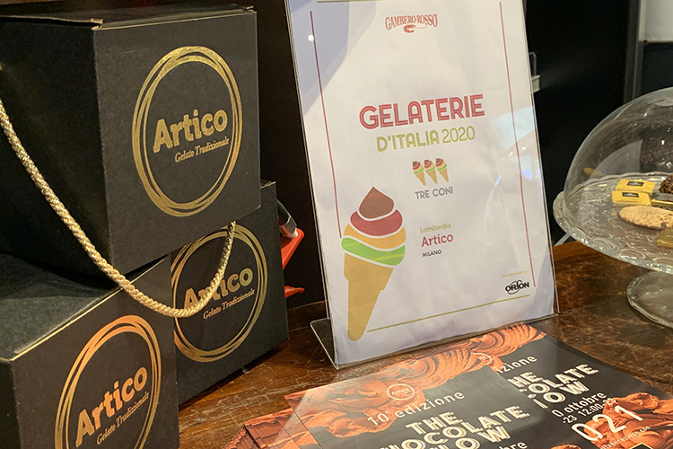 Artico Gelateria compie 10 anni e festeggia con i suoi gusti iconici