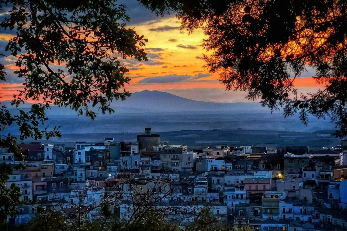 In cammino tra i borghi: esperienze autentiche e comunità da scoprire