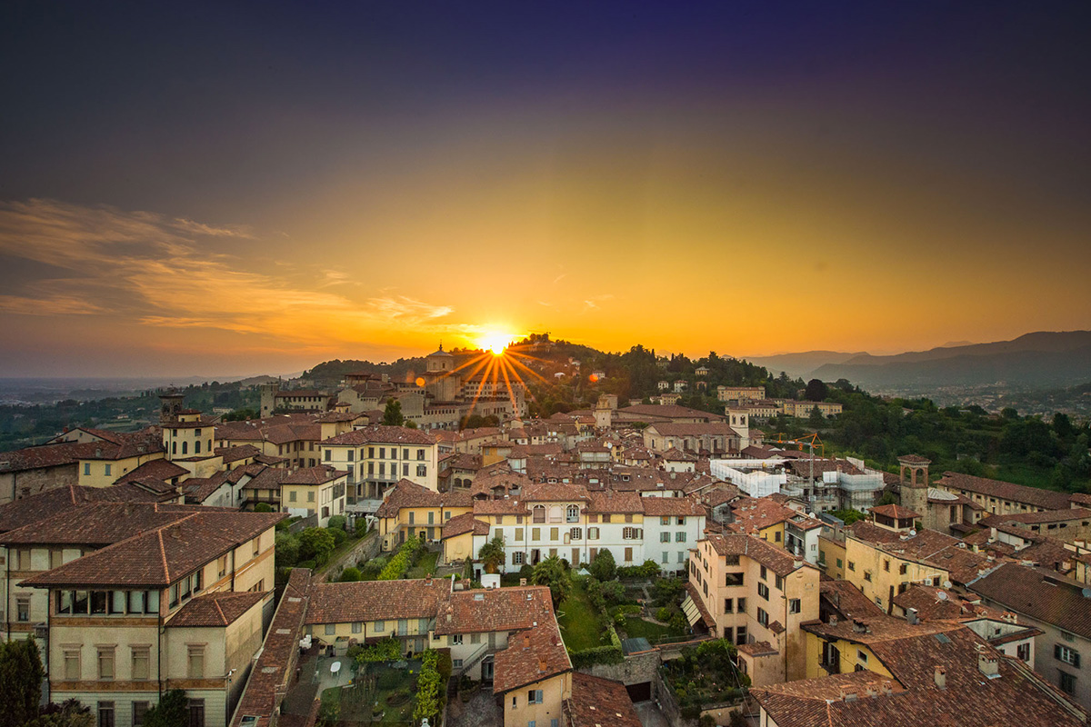 A Bergamo lo spettacolo I Nuovi Mille Bergamo Brescia Capitale Italiana della Cultura: due città unite in festa