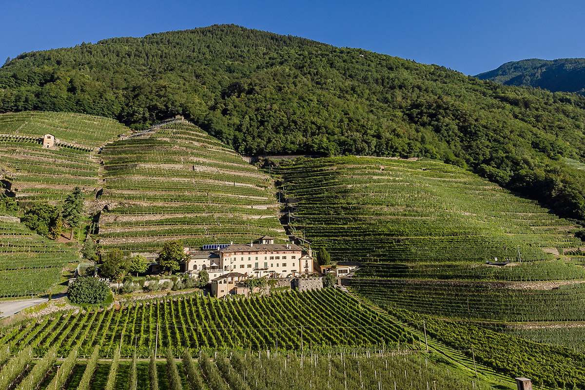 Tenuta La Gatta. Foto: Ivan Previsdomini, Consorzio Turistico Valtellina In Valtellina tutto l’anno a caccia di prodotti tipici