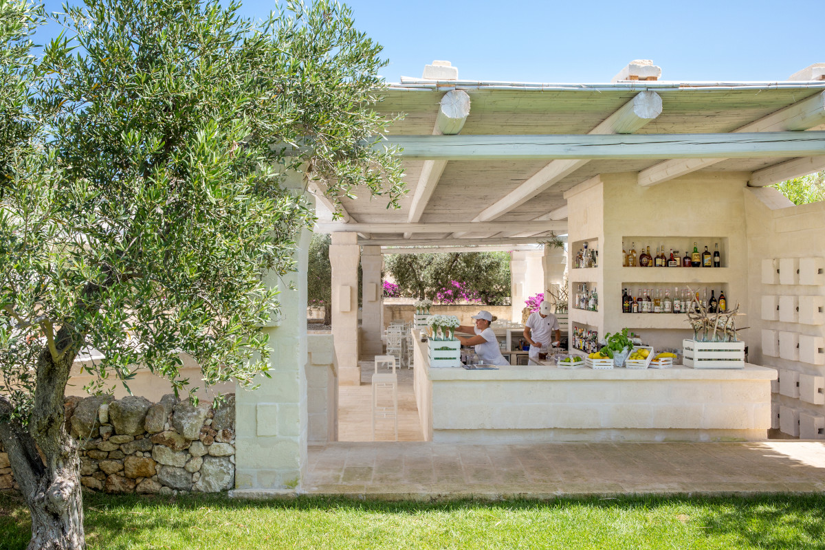 Bar Angioletto. Foto: Giorgio Baroni Borgo Egnazia, l’autentica esperienza made in Puglia tra lusso e tradizione