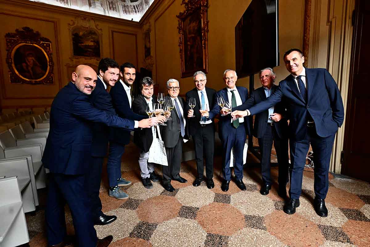 Champagne Experience 2025: oltre 700 etichette in degustazione a Bologna