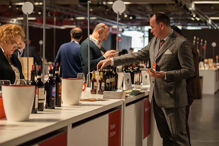 Chianti Lovers, un'anteprima da record  104 le aziende presenti con 500 etichette