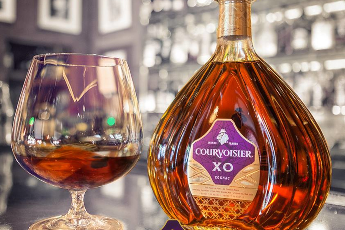 Perché Campari compra Courvoisier, storico cognac di Napoleone III