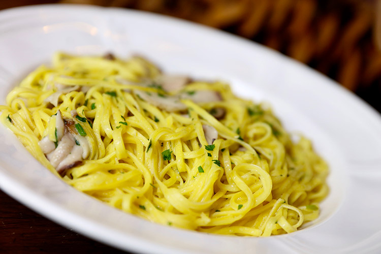 (Cuneo, non pi&ugrave; solo luogo di transito Cucina e sport rilanciano il turismo)