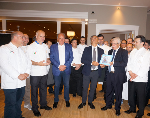 Maurizio Urso, Enrico Derflingher, Giuseppe Pagano, Alfonso Pecoraro Scanio, Alfonso Iaccarino e Pasquale Marigliano (pasticciere)