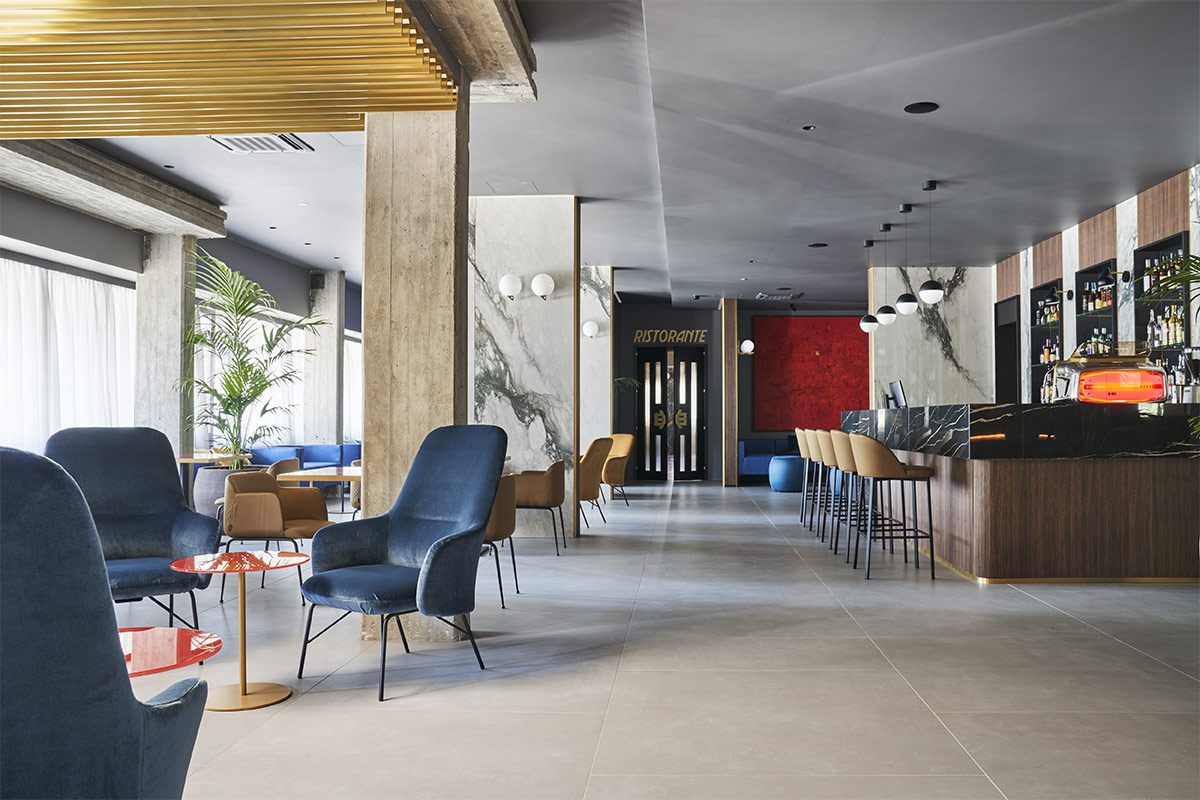 La zona bar e relax dell'Executive Spa Hotel