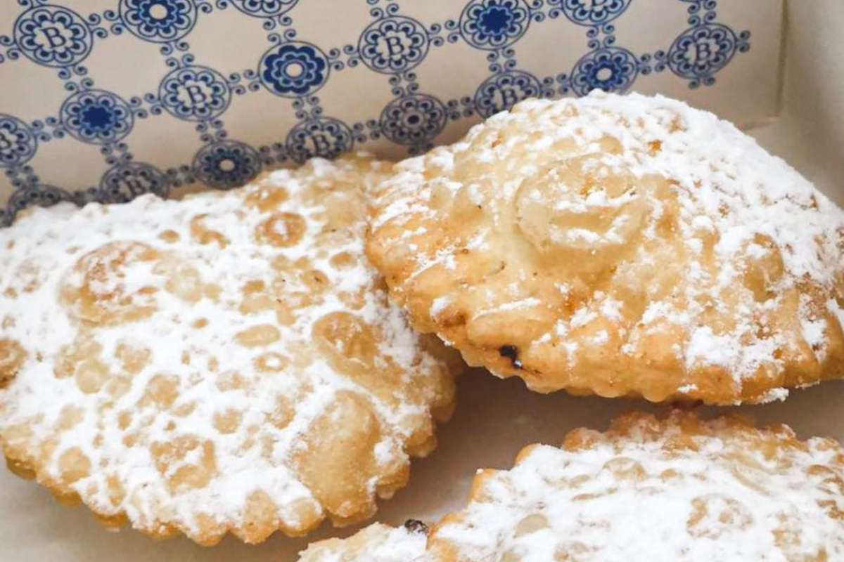 10 dolci per Carnevale: un viaggio goloso alla scoperta dei sapori regionali 