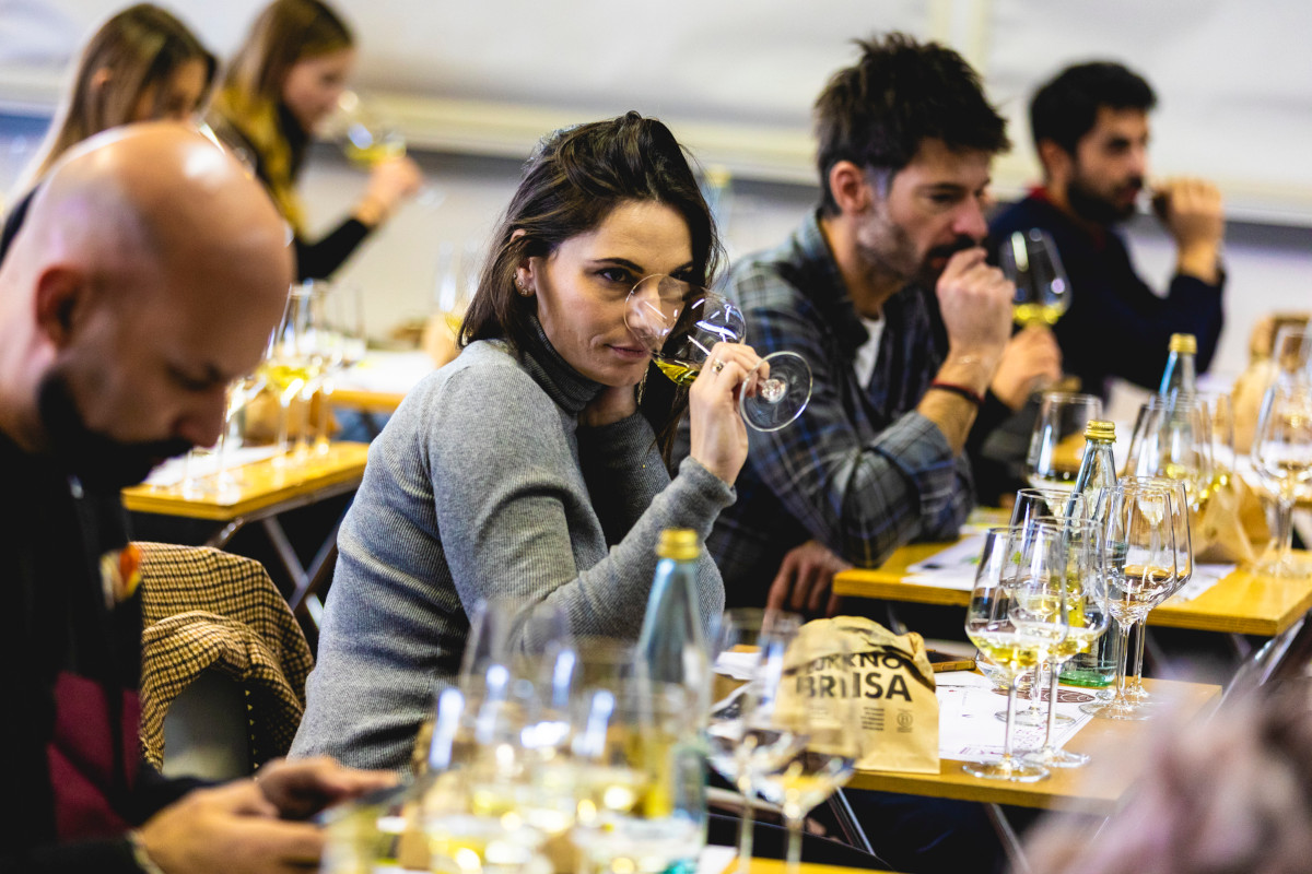 Bologna capitale del vino indipendente: oltre mille vignaioli al Mercato Fivi