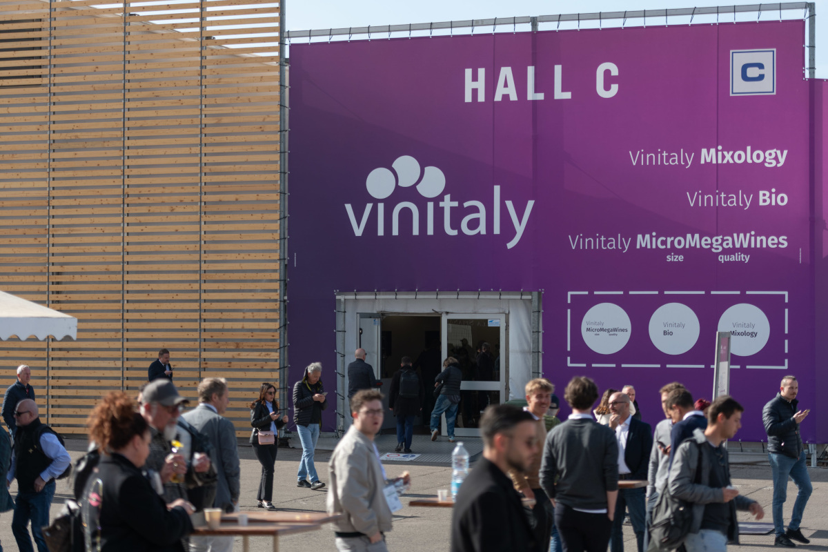 Vinitaly, 97mila presenze per un'edizione sempre più internazionale