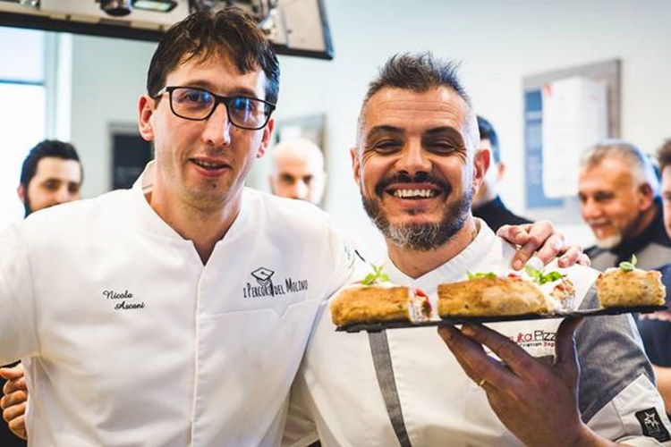 Nicola Ascani e Cristian Zaghini (Farine, tra novit&agrave; e degustazioni Molino Grassi a TuttoFood)