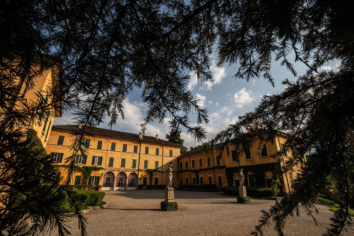 Vistarino: mille anni per arrivare al Pinot Nero che l’Italia stava aspettando