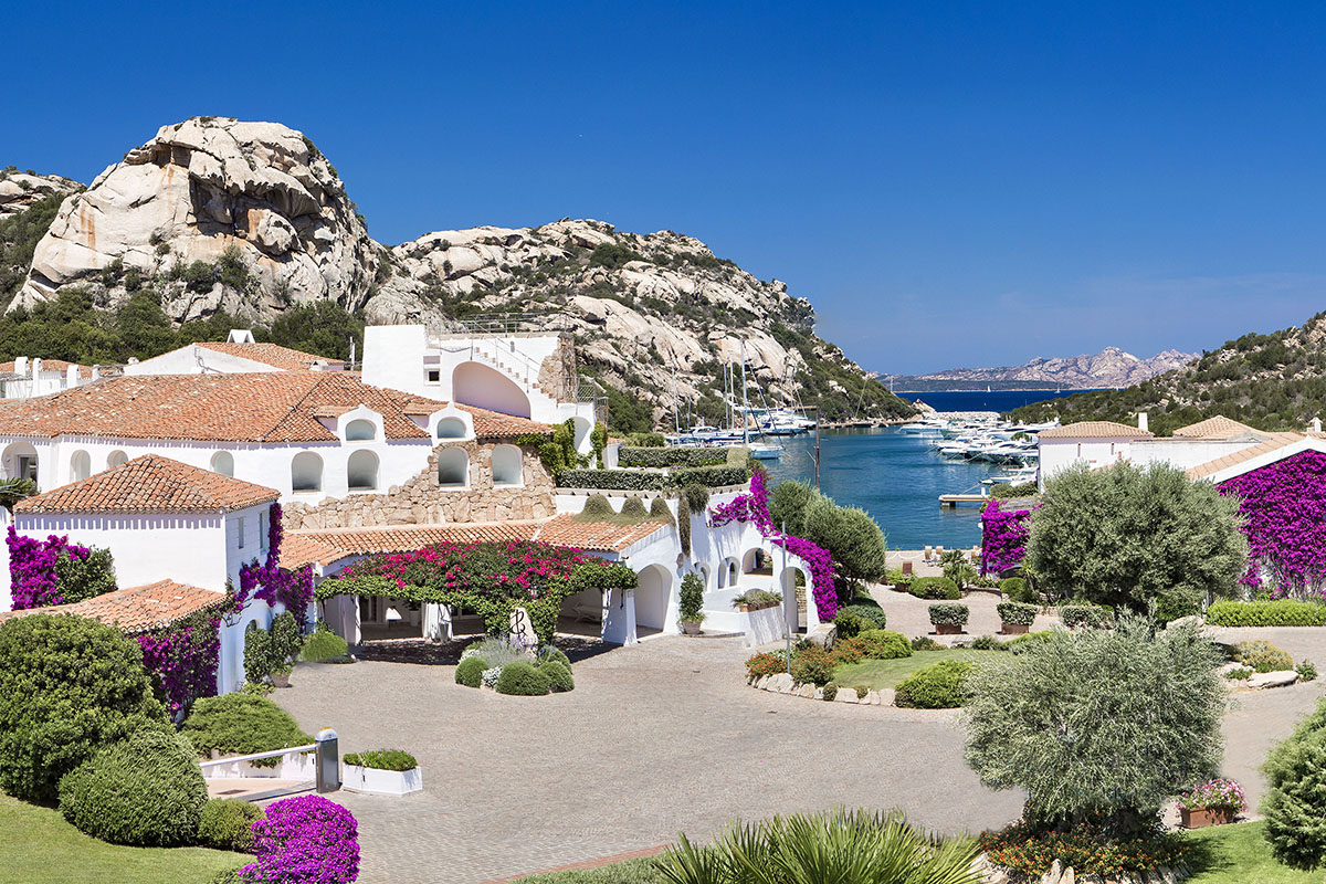 Il Grand Hotel&nbsp; Poltu Quatu, l&rsquo;altra Costa Smeralda, si prepara all&rsquo;estate