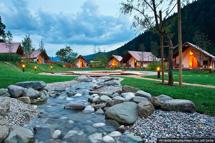 Herbal Glamping Resort Liubno