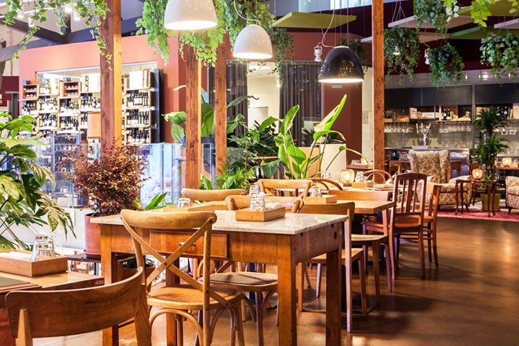 PianoDue il nuovo ristorante di Eataly - Il pranzo &egrave; la nuova cena Ristoratori resilienti si reiventano