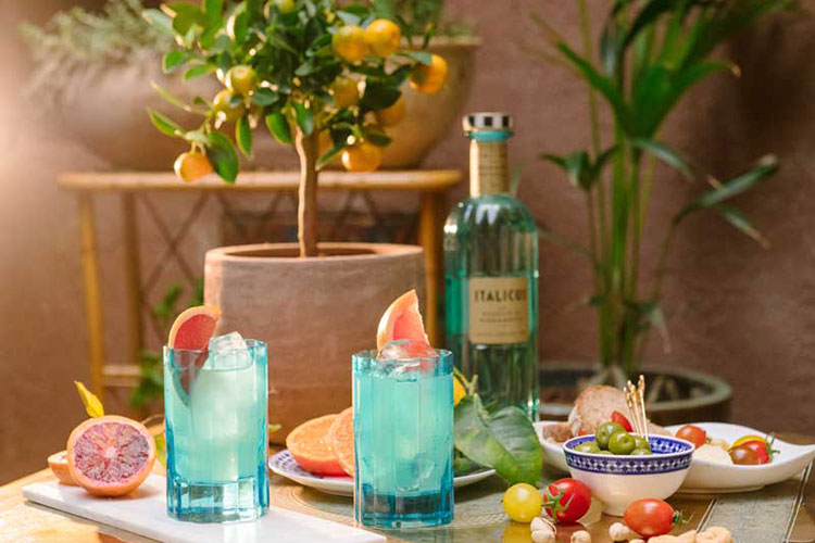 I drink a base Italicus