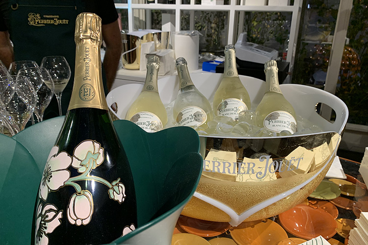 Champagne Perrier-Jouët protagonisti a Mlano Champagne Perrier-Jouët celebra il design