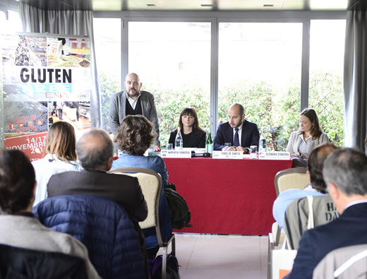 da sinistra: Juri Piceni, Mariapia Gandossi, Fabio De Santis ed Eleonora D&rsquo;Onofrio