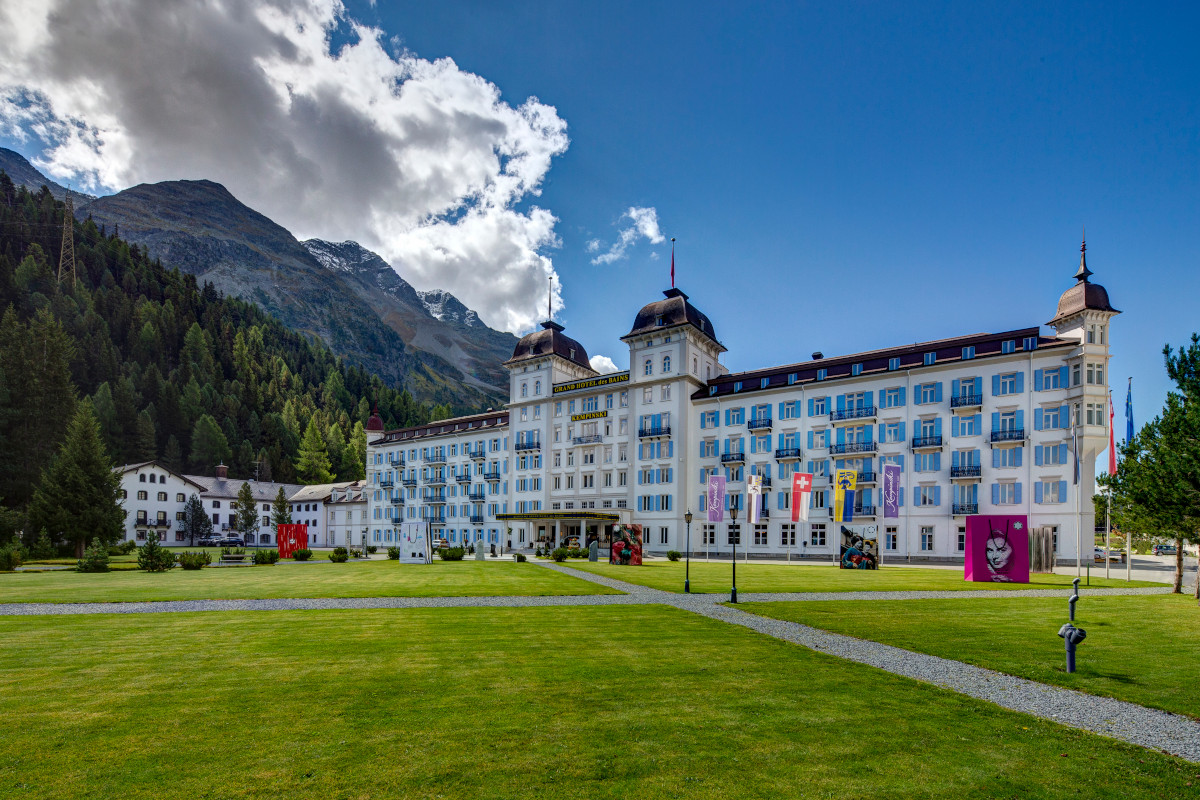 Crazy Pizza di Briatore a St. Moritz: pop-up al Grand Hotel des Bains Kempinski