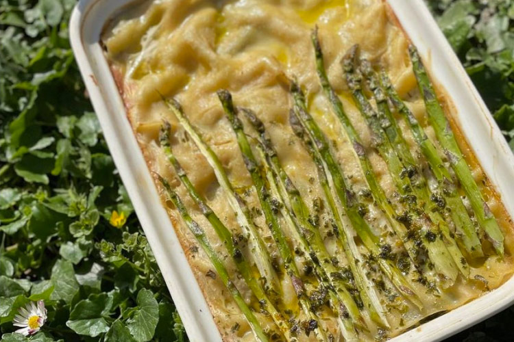 Lasagna di asparagi al profumo affumicato Lasagna di asparagi al profumo affumicato