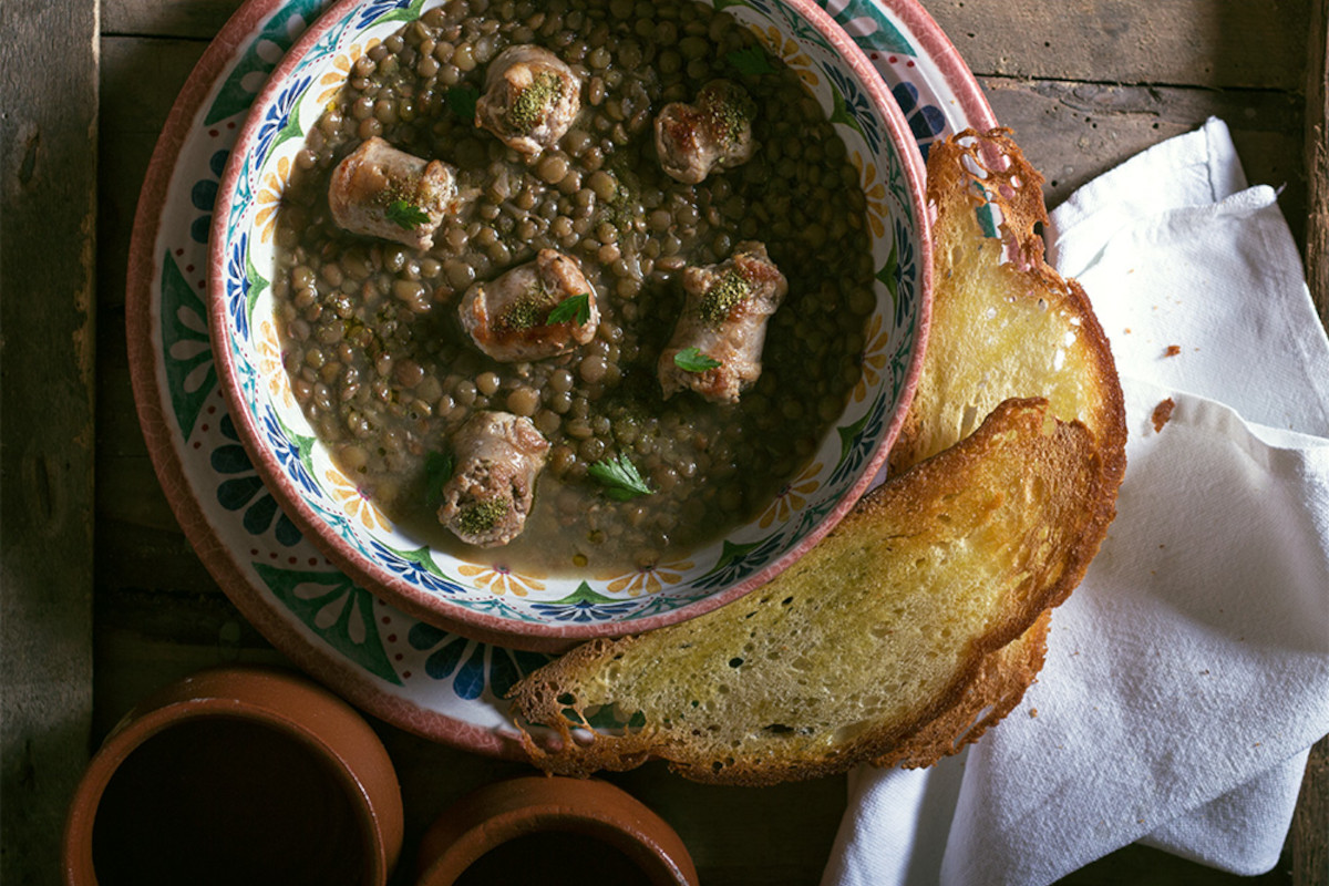 Legumi cibo da festeggiare: buoni per noi e per l’ambiente