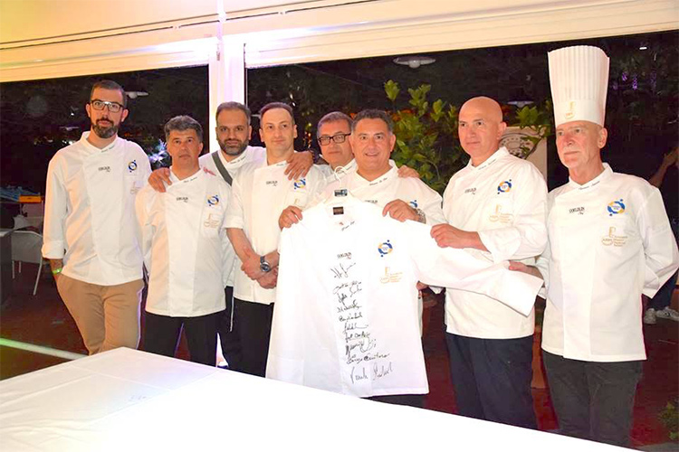 (Festa a Vico con i Maestri AMPI Quando la solidariet&agrave; &egrave;... dolce)