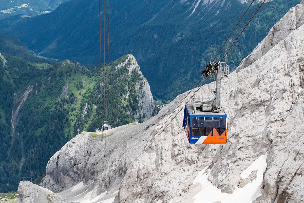 Riparte la funivia Marmolada - Move To The Top 