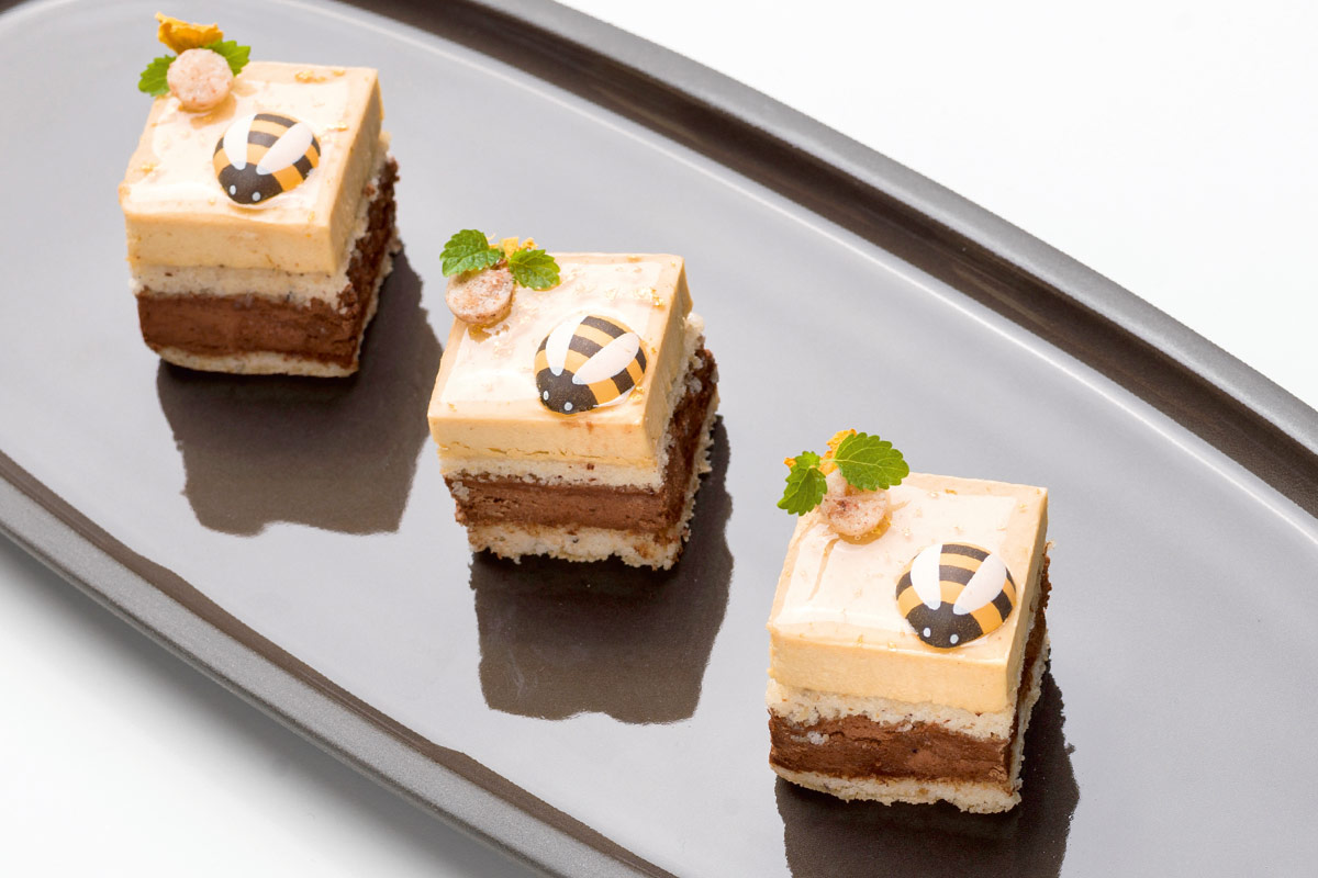 Dessert di Angelo Biscotti: Mignon cioccolato e nocciola