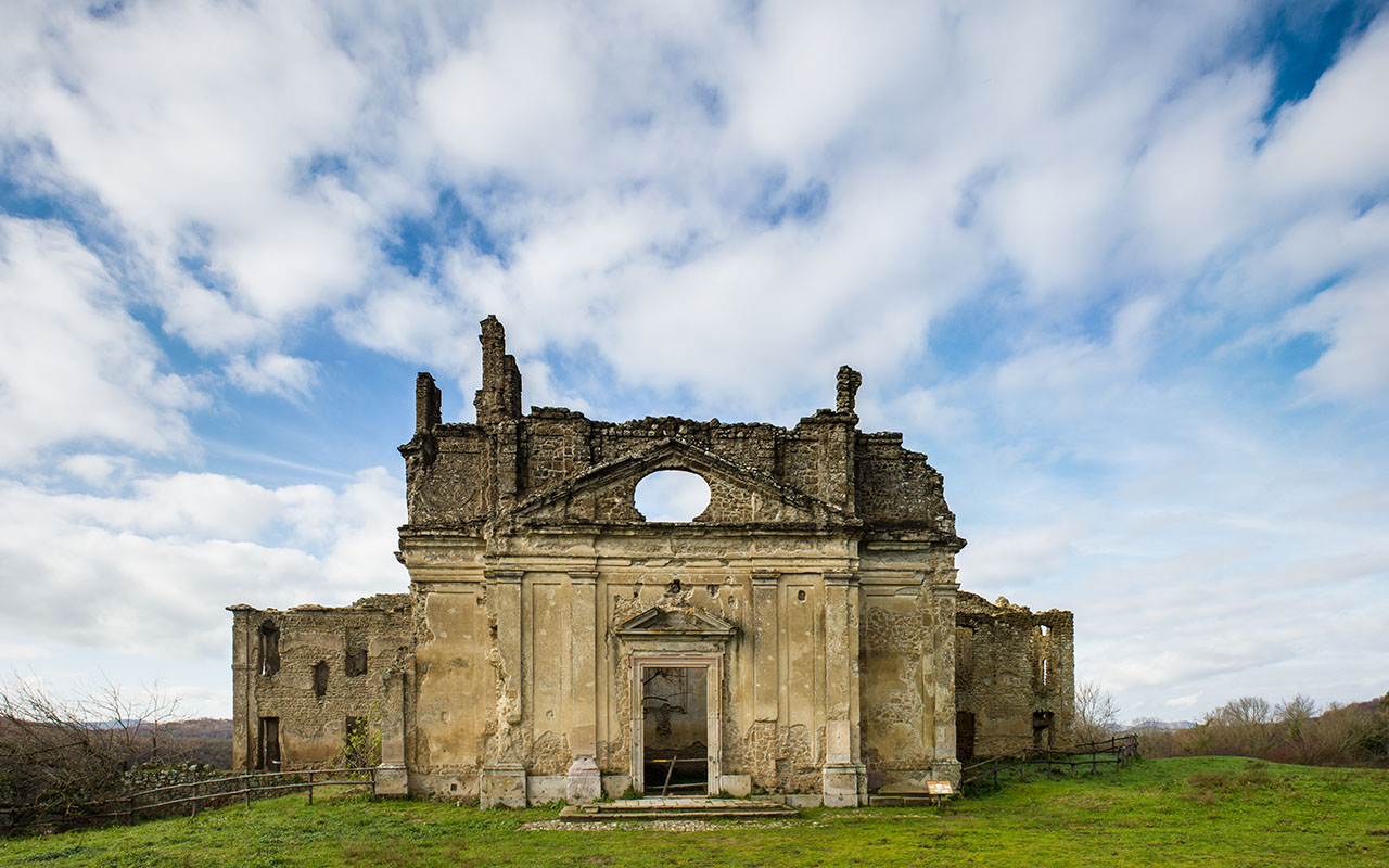 Monterano A caccia di borghi fantasma nei dintorni di Roma