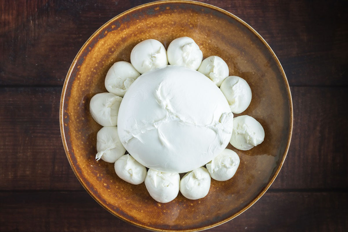 Mozzarella di Bufala Campana 40 anni il Consorzio, 25 la Dop