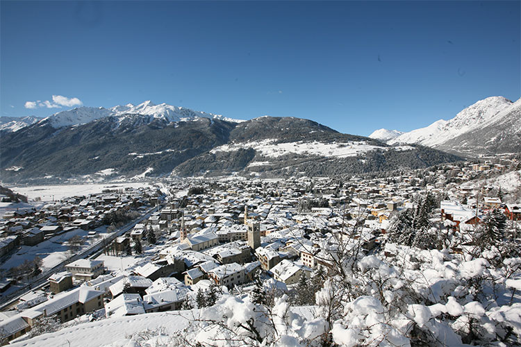 Neve, sci, cene stellate e relax termale Una stagione invernale vincente a Bormio