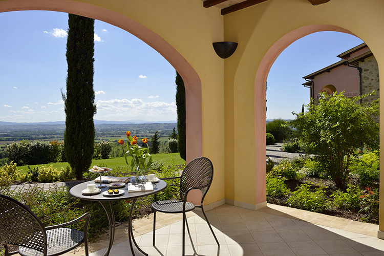 La veranda (Nuovo chef al Borgobrufa È il giovane Andrea Impero)