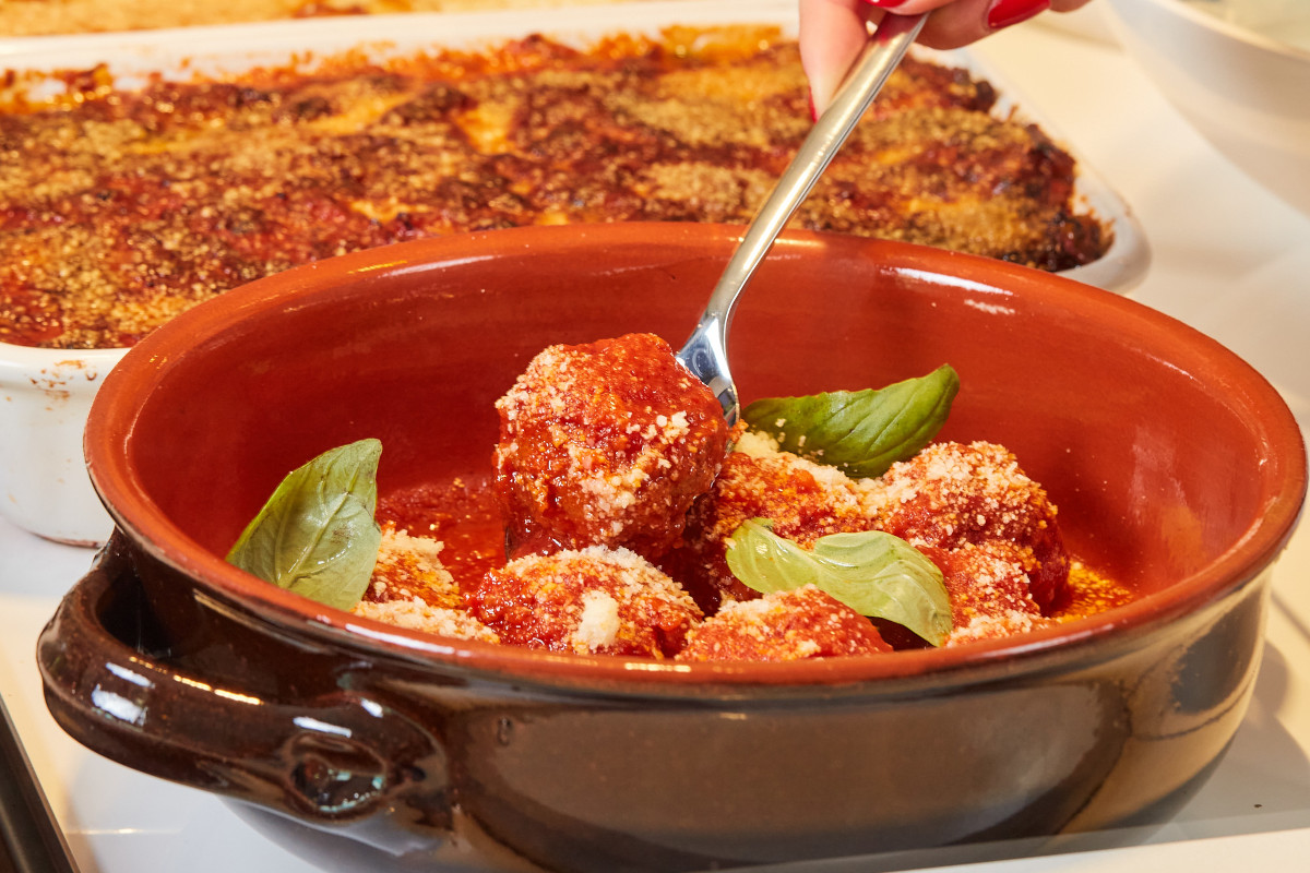 Babà salati e pandoro con friarielli: incontrare Napoli a CityLife a Milano