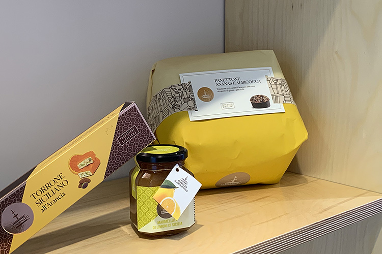 Panettone ananas e albicocca, Torrone all'arancia e Marmellata di limoni Fiasconaro: collezioni natalizie secondo natura