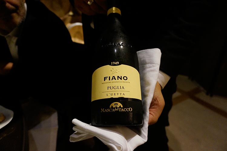 (Il lato gourmet di Poggio Le VolpiApre Barrique, firma Oliver Glowig)