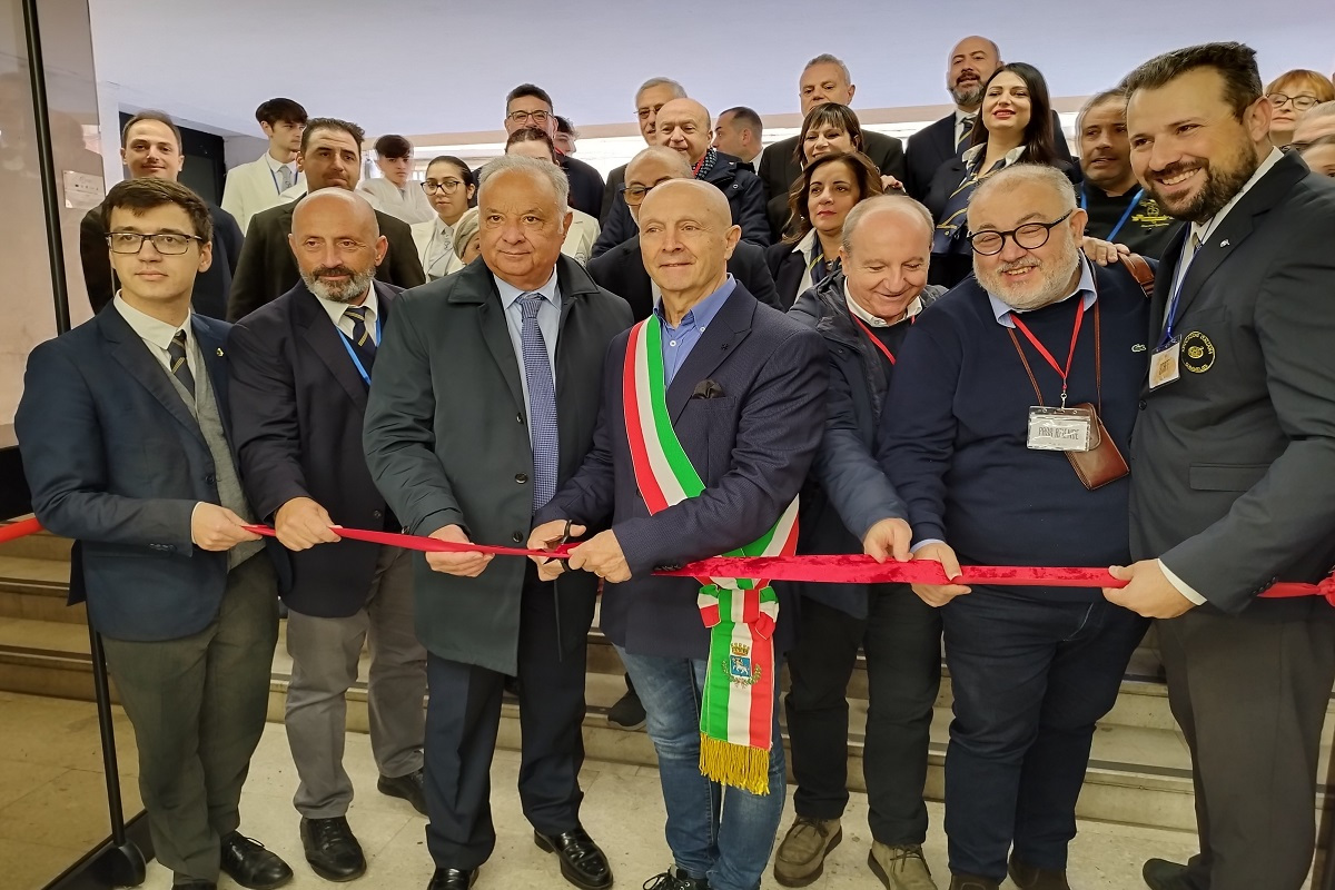 La Sicilia celebra i suoi vini dolci: un viaggio tra i sapori isolani