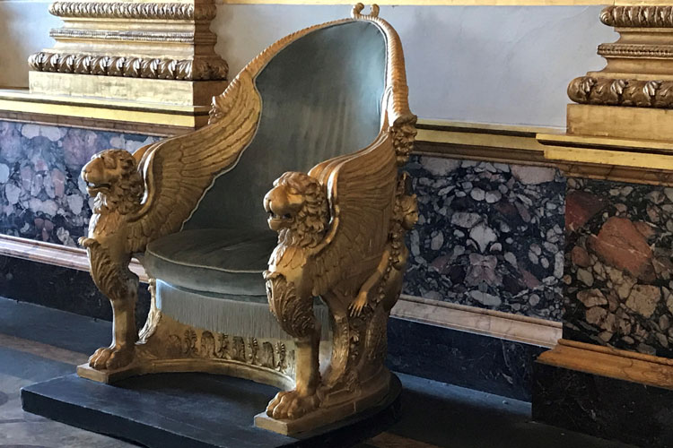 La Reggia di Caserta anche di notte A settembre visite serali a 1 euro