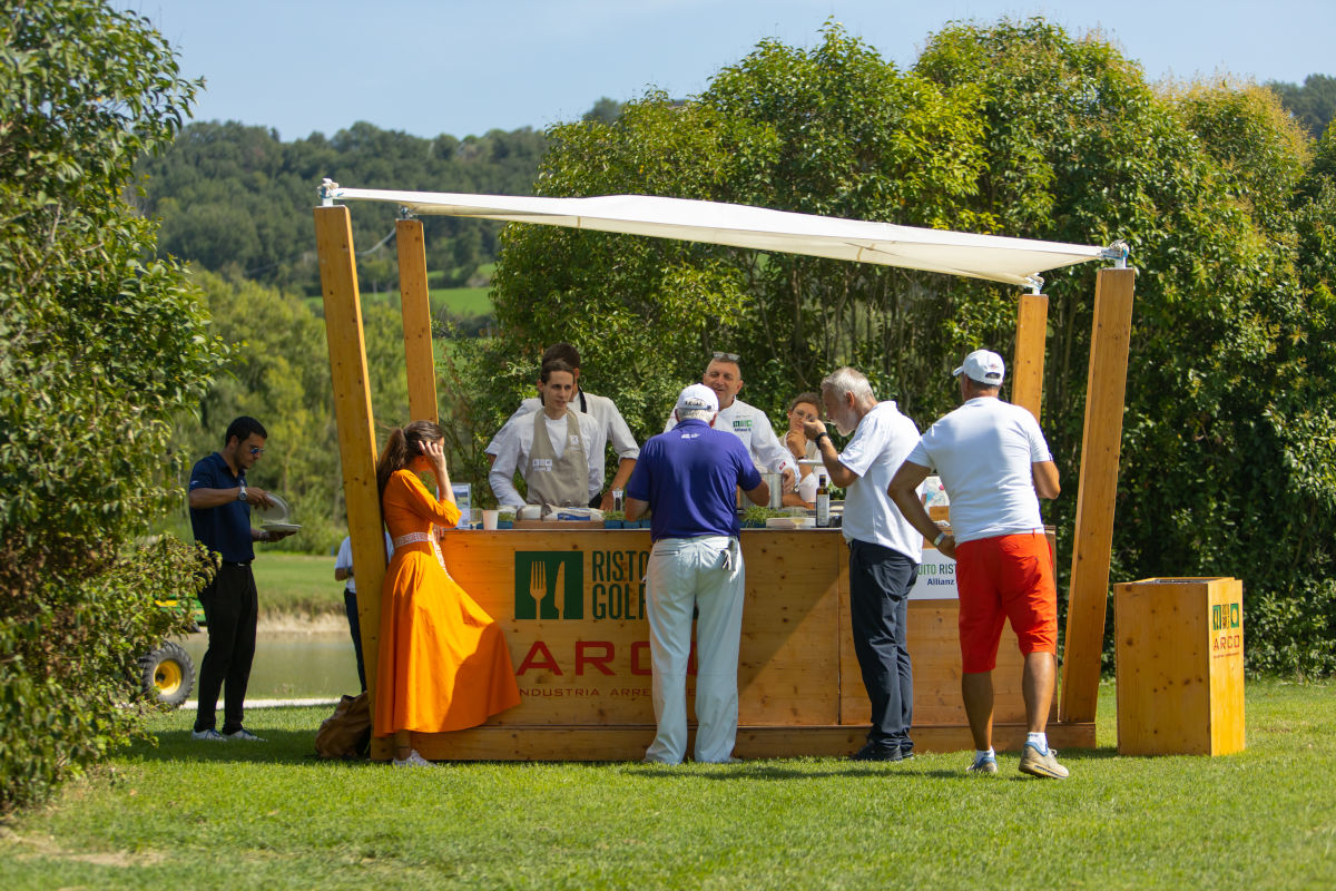 Un momento della quinta tappa Tappa del Circuito Ristogolf 2022 by Allianz Al Golf Club Le Fonti la quinta tappa del Ristogolf