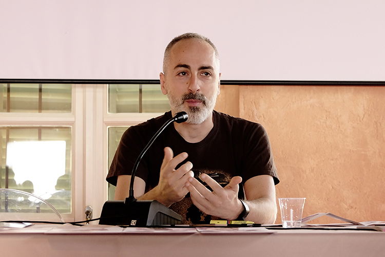 Gianluca Fol&igrave; (Il Rosa non &egrave; solo un colore Uniti, i consorzi vincono la partita)