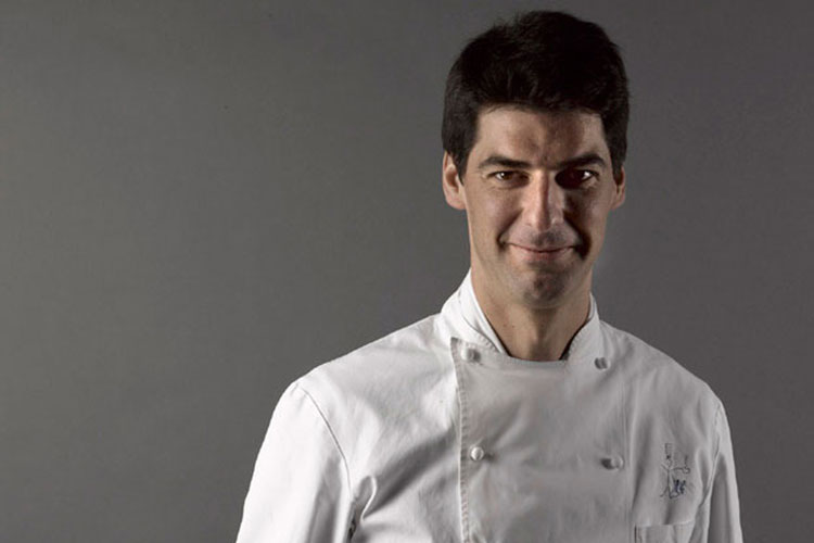 Massimiliano Alajmo - Rugiati, lo sfogo sul web contro un collega La polemica divampa, parola ai cuochi