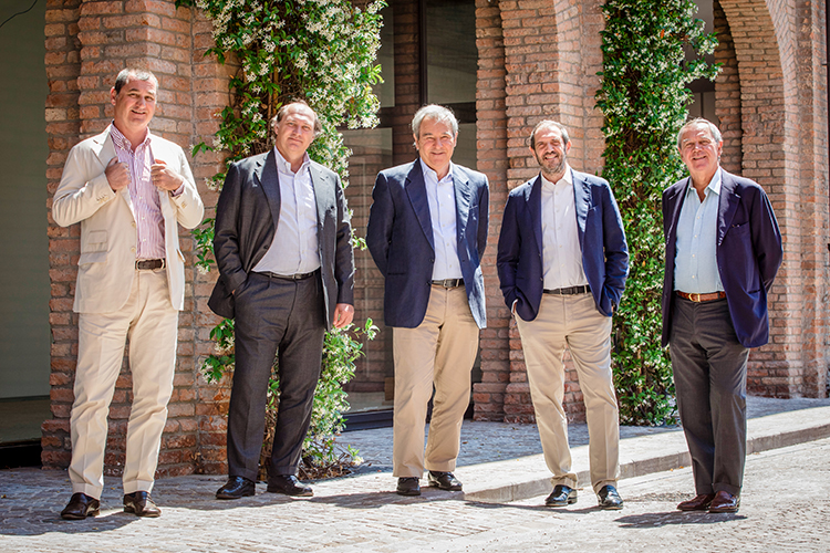 Luca Marzotto, Nicolò Marzotto, Stefano Marzotto, Beniamino Garofalo e Gaetano Marzotto - Santa Margherita, 60 anni dal debutto del Pinot Grigio